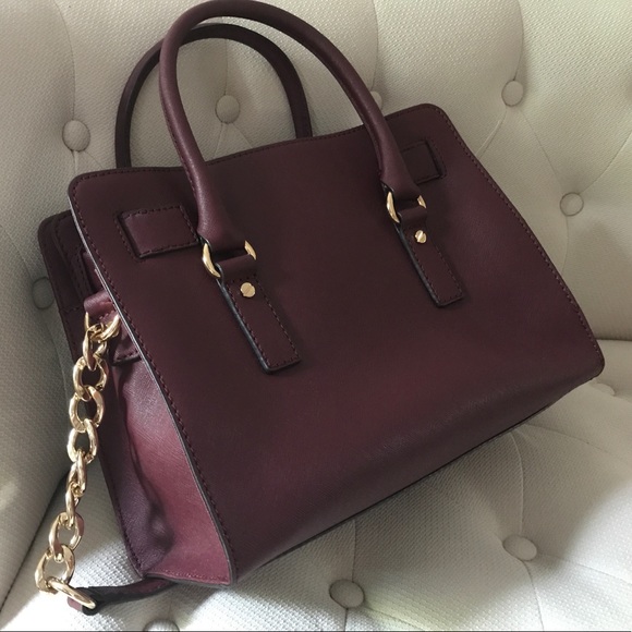 Michael Kors Hamilton Saffiano Leather Bag - Picture 4 of 6